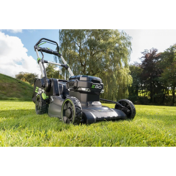 EGO POWER+ Akumulátorová kosačka LM2021E-SP 50cm s pojazdom s 5.0 Ah batériou EGO POWER+ Akumulátorová kosačka LM2021E-SP 50cm s pojazdom s 5.0 Ah batériou